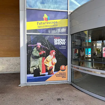 marquage publicitaire futuroscope à Saint‑Gervais‑la‑Forêt près de Blois dans le Loir-et-Cher 41